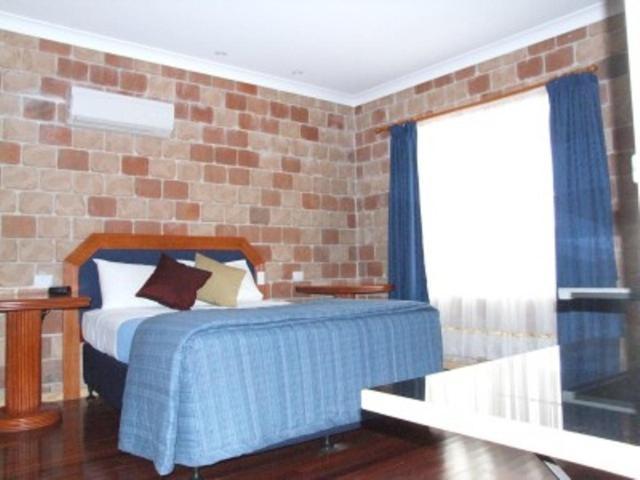 Golfers Inn Тентерфилд Номер фото